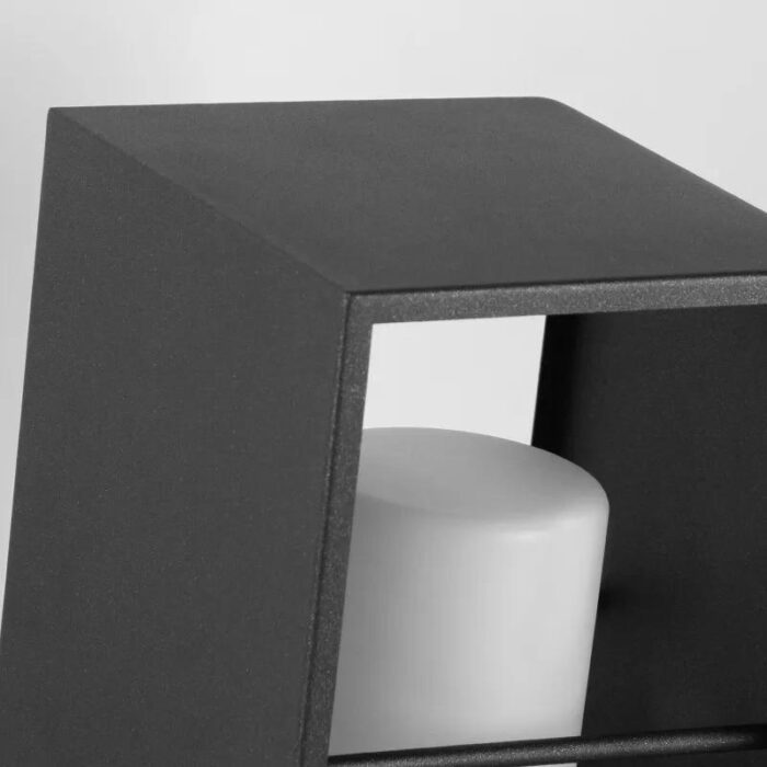 Villa Landscape LED Lights - Image 6