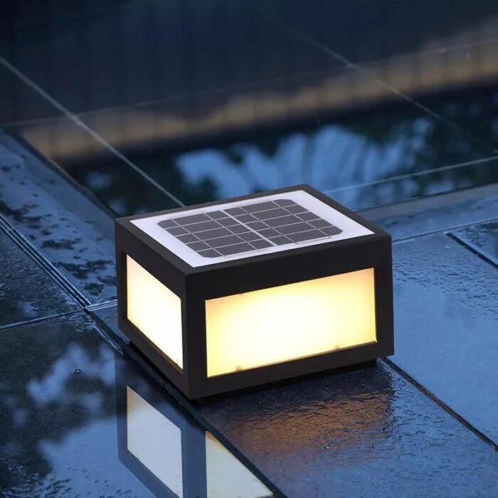 Solar Powered Outdoor Light - Image 4