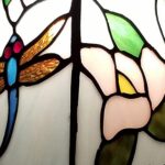 15" Tiffany Style Floral Dragonflies Table Lamp - Image 3