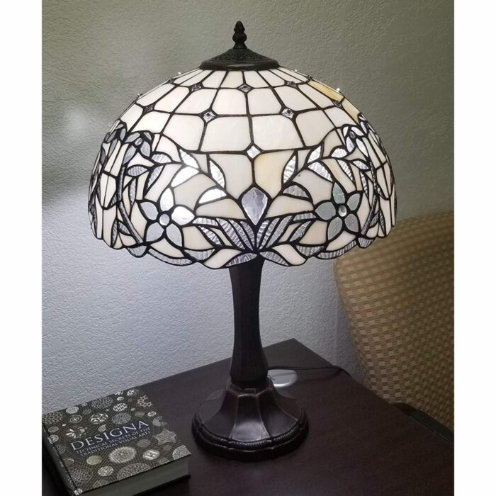 23" Stained Glass Two Light Flowery Vintage Accent Table Lamp - Image 3